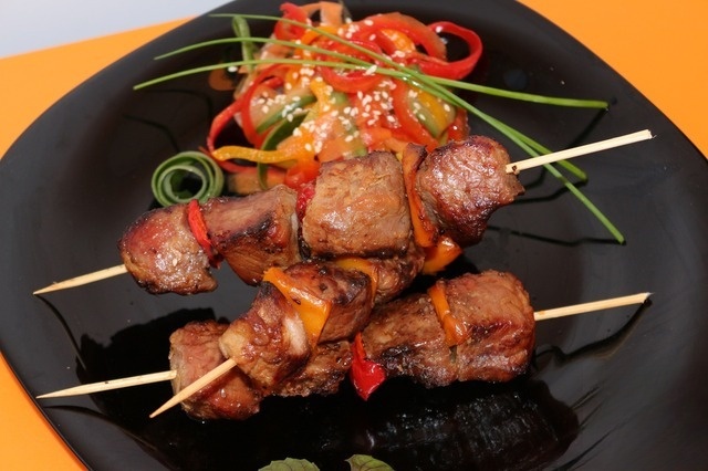 Skewers of pork 