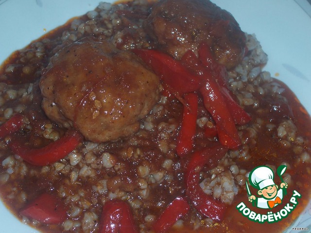 Meatballs in pomegranate sauce