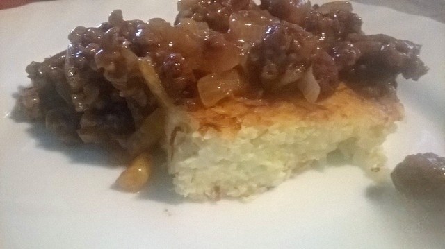 Rice-vegetable casserole with meat sauce