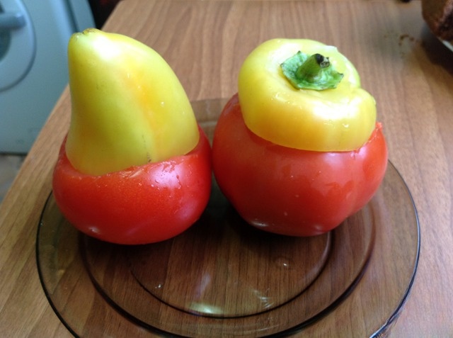 Фаршированные запеченные помидоры 