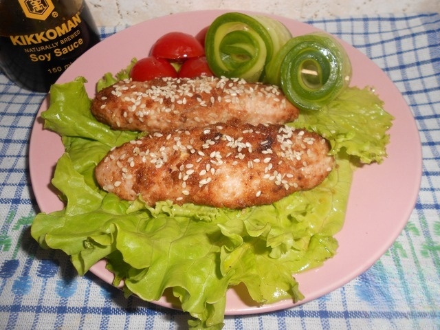 Запеченные куриные котлеты в кунжуте