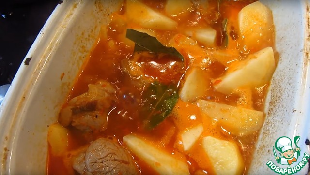 Жаркое из свинины в томатном соусе