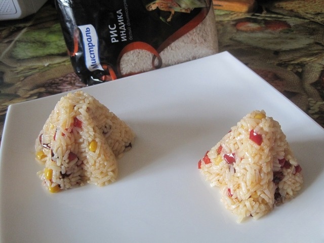 Risotto with peppers and corn
