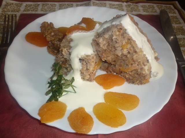 Buckwheat casserole with cheese and dried apricots