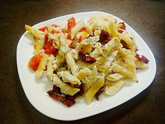 Baked pasta with ricotta and tuna